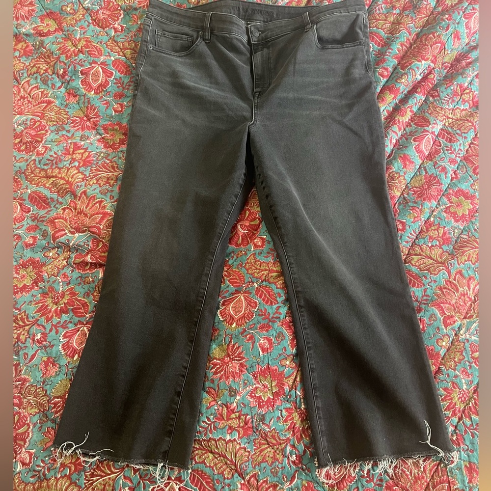 American Eagle Kickboot Crop
